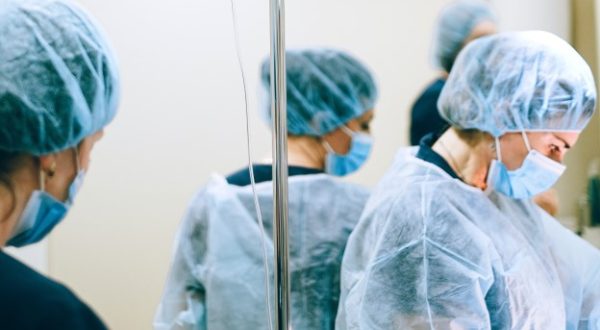 ULOGA METABOLIČKE KIRURGIJE U LIJEČENJU ŠEĆERNE BOLESTI TIPA 2